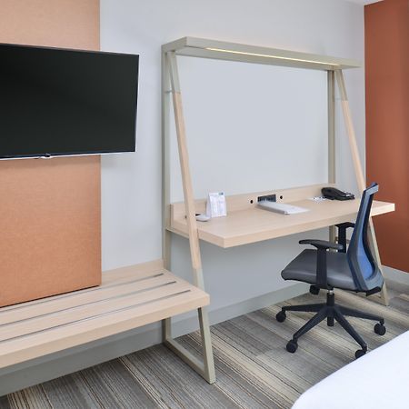 Holiday Inn Express & Suites - Southgate - Detroit Area, An Ihg Hotel Eksteriør billede