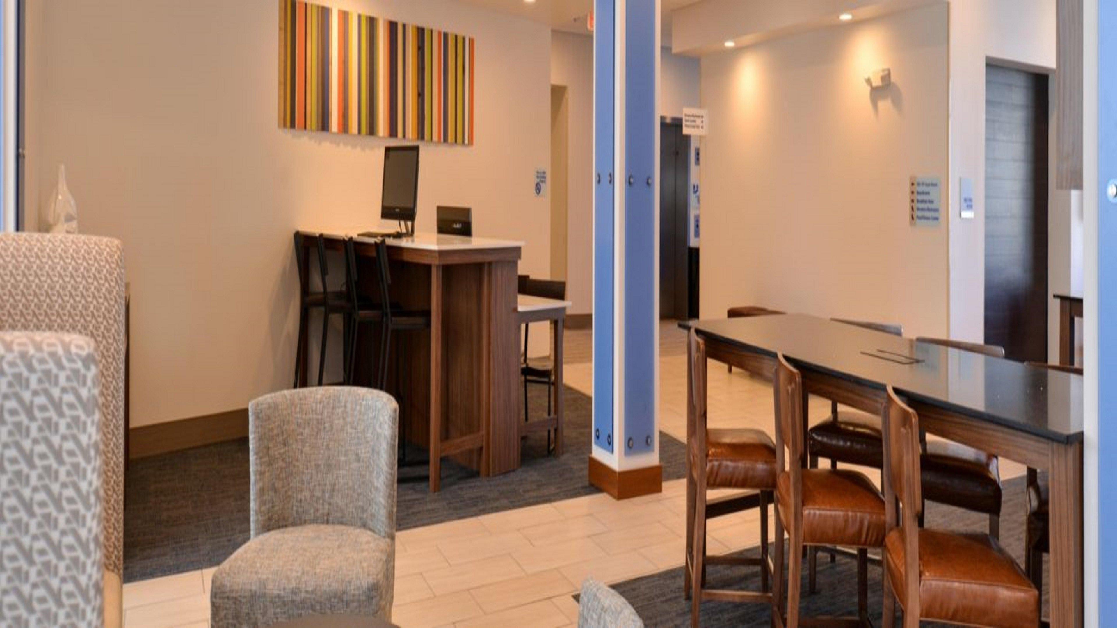 Holiday Inn Express & Suites - Southgate - Detroit Area, An Ihg Hotel Eksteriør billede