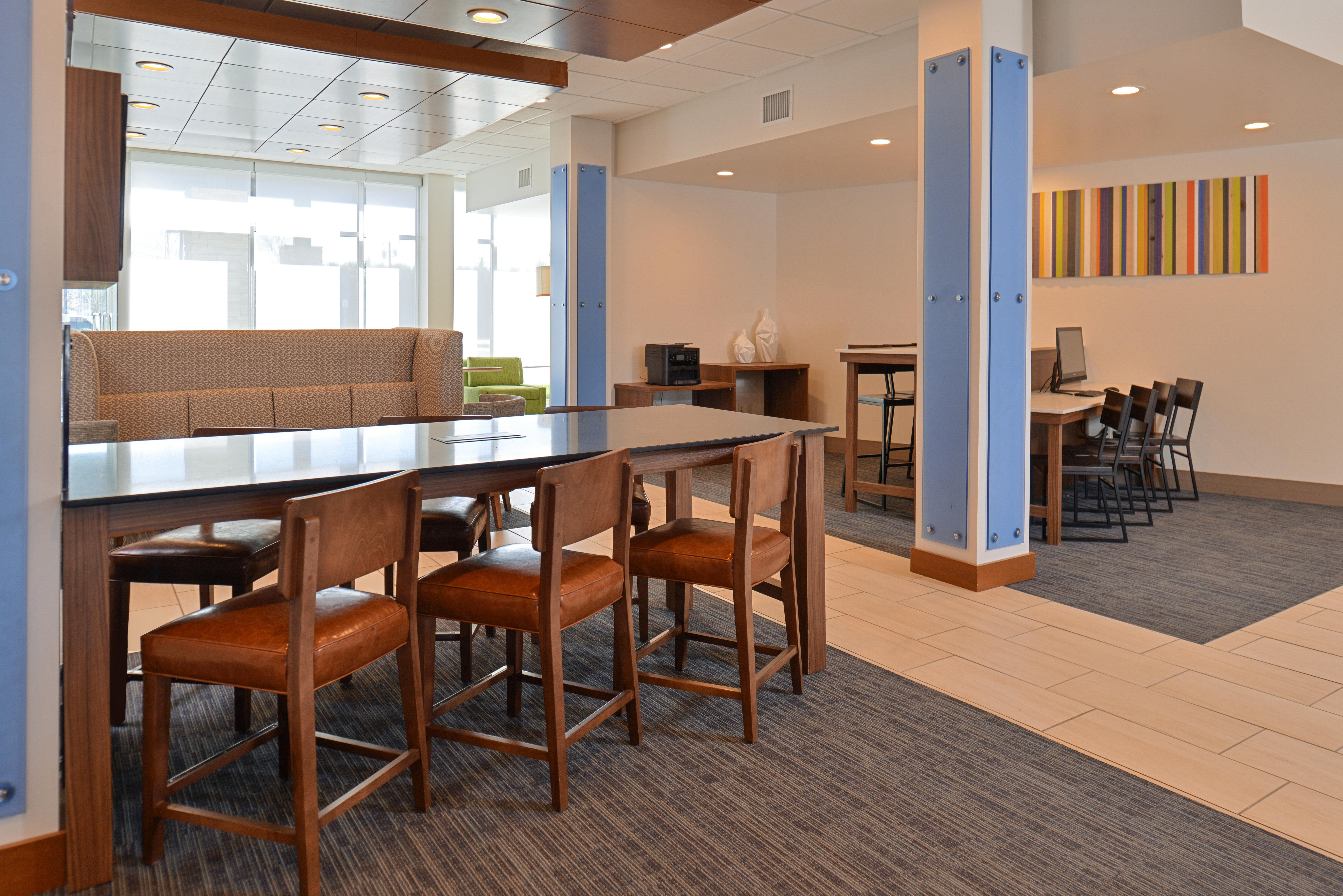 Holiday Inn Express & Suites - Southgate - Detroit Area, An Ihg Hotel Eksteriør billede