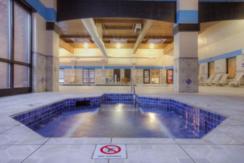 Holiday Inn Express & Suites - Southgate - Detroit Area, An Ihg Hotel Eksteriør billede